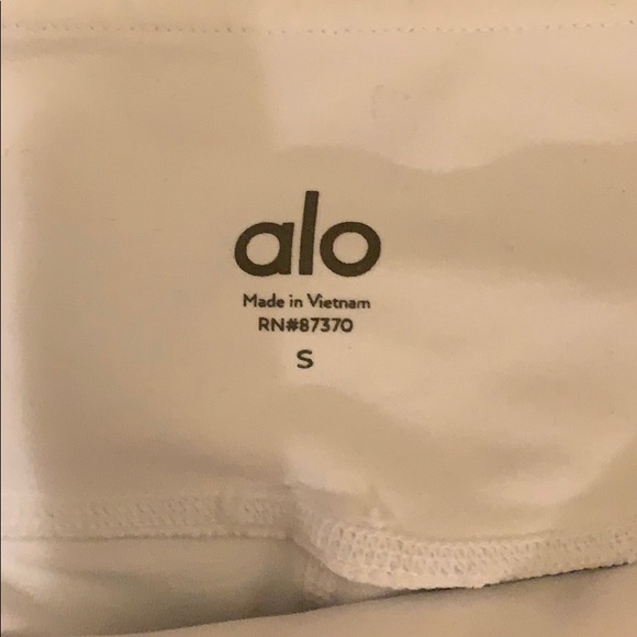 Alo Epic Legging - White - Picture 2 of 2